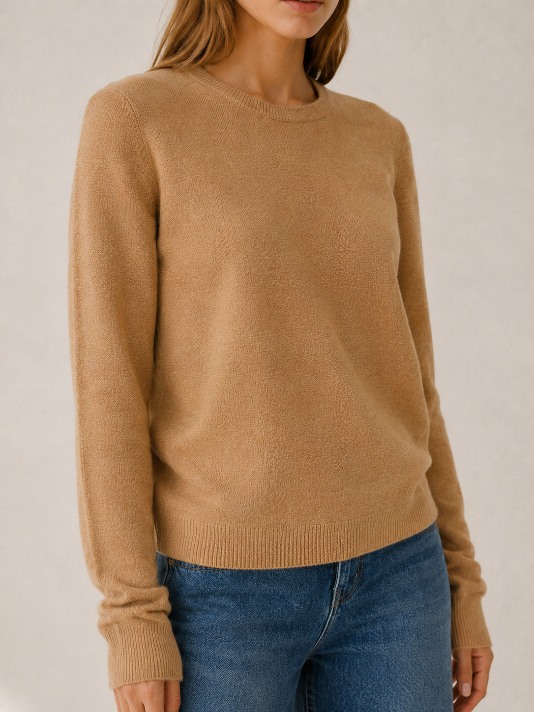 Zemoria | Knit Sweater with Round Neck and Oversized Fit